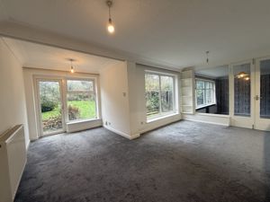 Photo 21- click for photo gallery